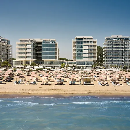 Falkensteiner Hotel & Spa Jesolo-3